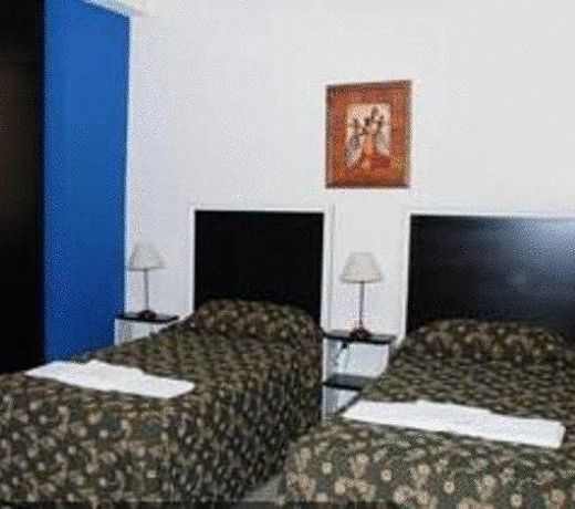 La Mansion Hotel