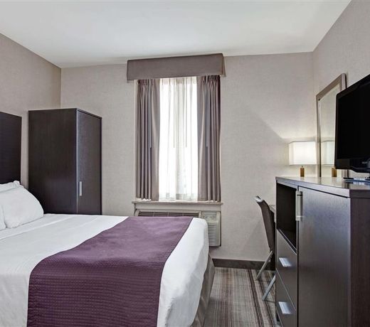 Days Inn by Wyndham Jamaica / JFK Airport