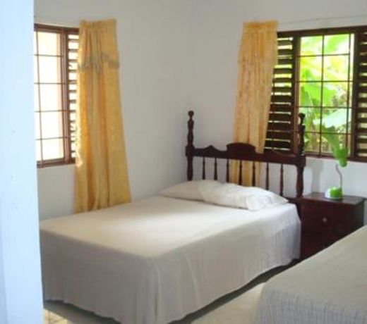 Ocean Wave Villa