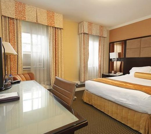Excelsior Hotel