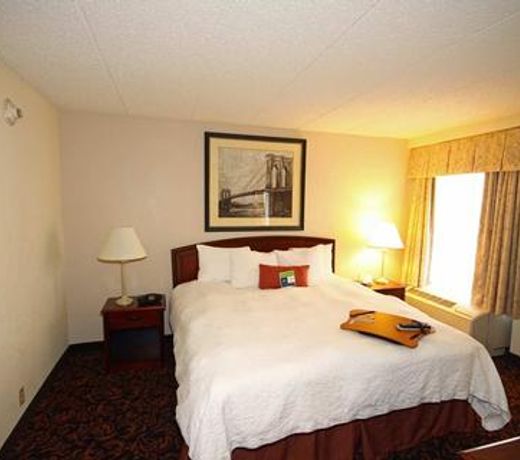 Hampton Inn Woodbridge