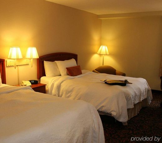 Hampton Inn Woodbridge