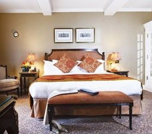 Hotel Plaza Athenee