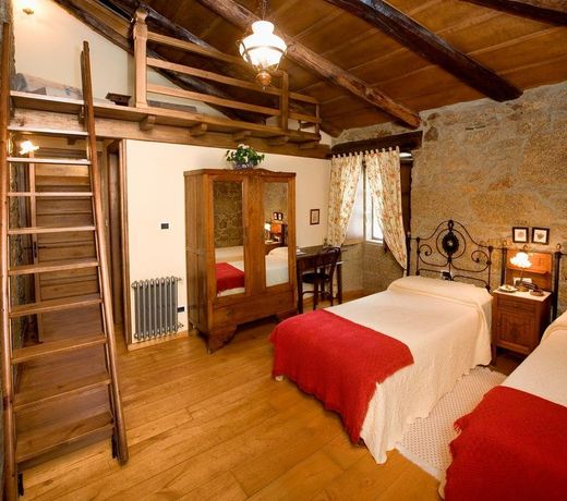 Fervenza Casa Grande & Restaurante