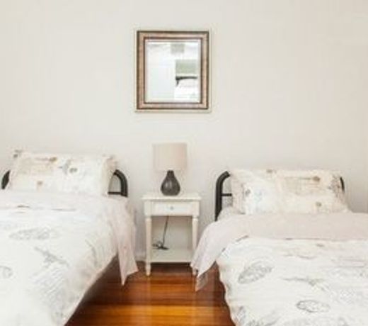 Eltham Retreat