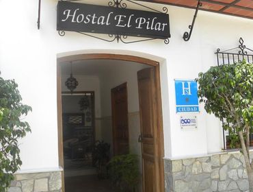 โฮสเทล Hostal El Pilar