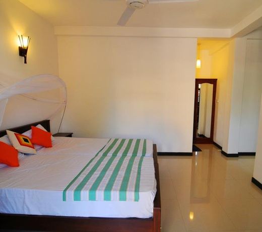 Park Lane Apartments