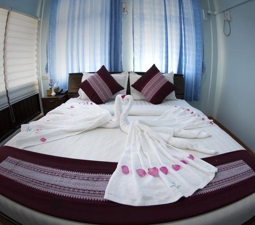 Night Sweet Hotel
