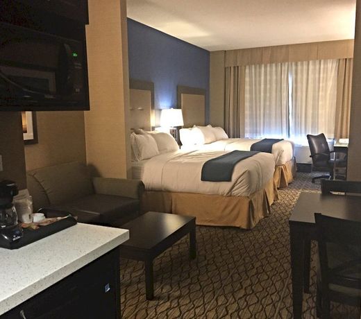 Holiday Inn Express Thunder Bay, an IHG Hotel