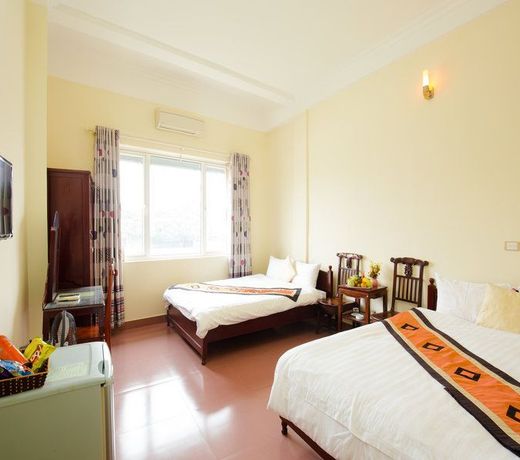 Ho Sen Xanh Hotel Hanoi