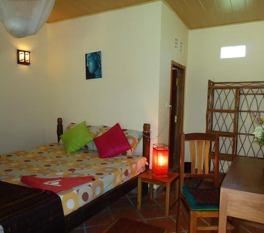 REGA GUESTHOUSE & RESTAURANT