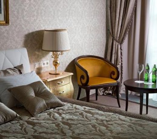 Iris Art Hotel