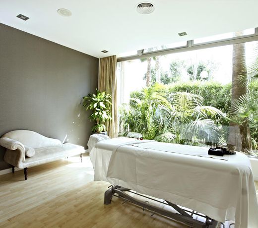 Zafiro Tropic