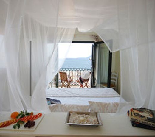 Apartments Galeon Suites