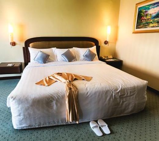 Hotel Cambodiana