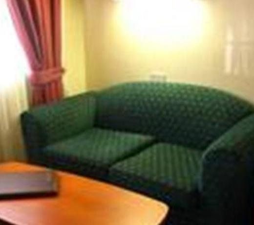 Aromet Motor Inn