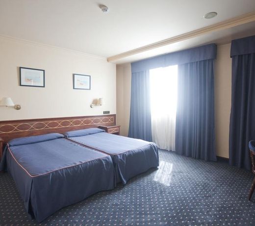 Hotel Carrís Almirante