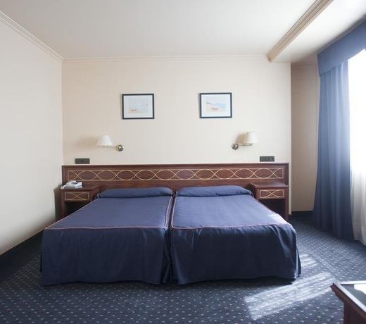 Hotel Carrís Almirante