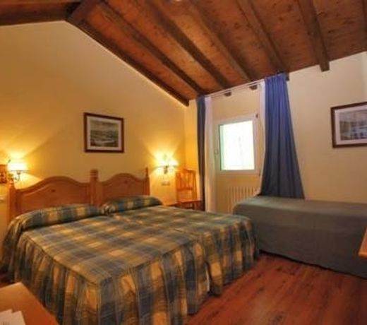 HOTEL AUSEVA