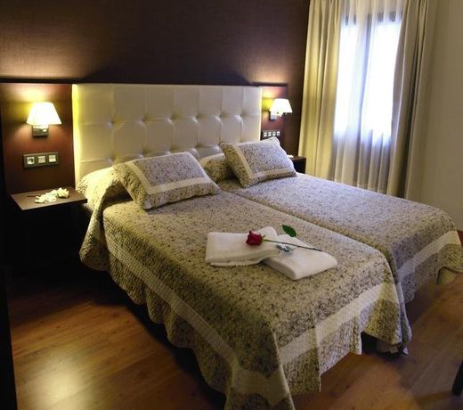 Hotel Rural - El Rincón de Don Pelayo