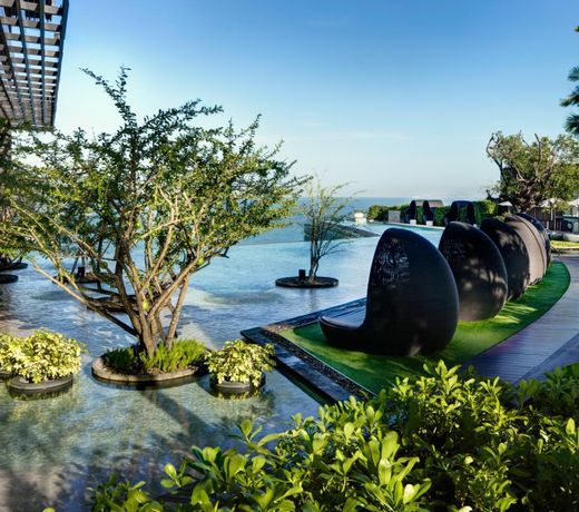 Hilton Pattaya - SHA Extra Plus