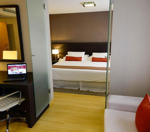 Amerian Cordoba Park Hotel