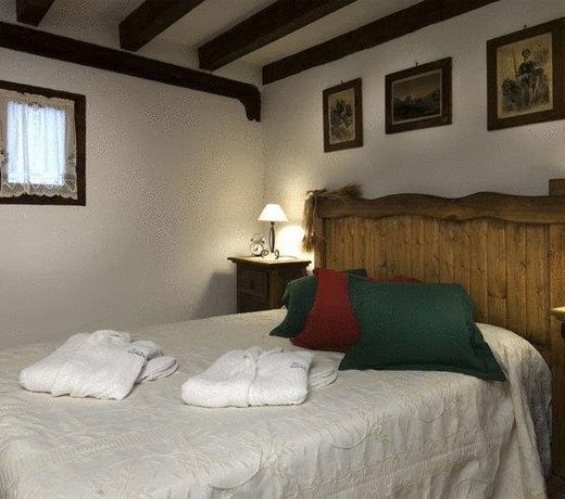 La Casa de los Soportales