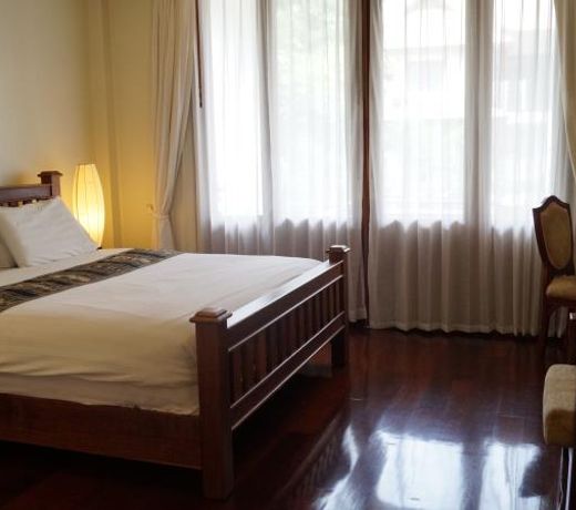Athena Hotel