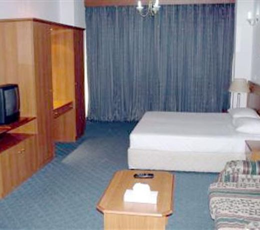 Al Sondos Suites By Le Meridien