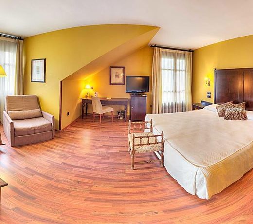 Hotel Cotiella