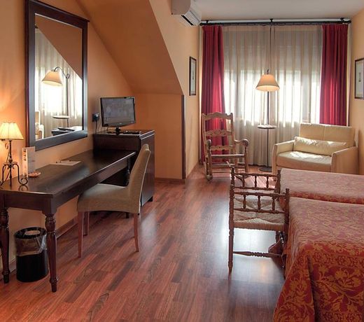 Hotel Cotiella
