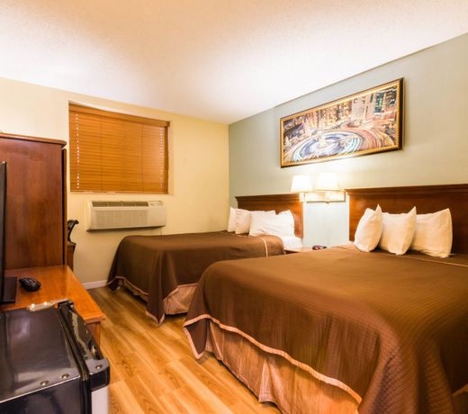 OYO Hotel JFK Airport