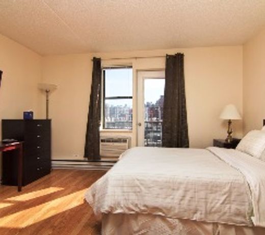Metro Apartments