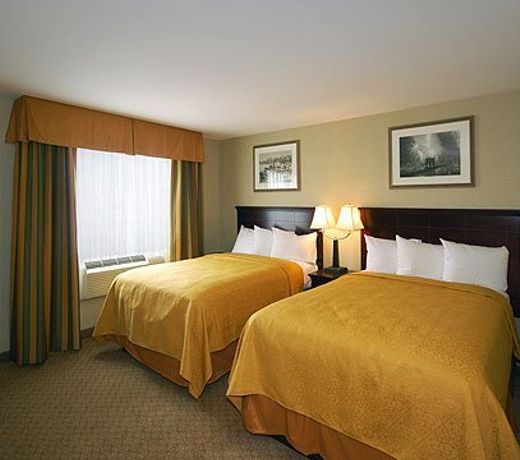 QUALITY INN JAMAICA AIRTRAIN
