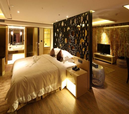 Top Elites City Resort Spa Hotel