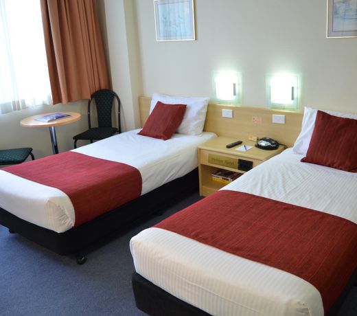 Devere Hotel