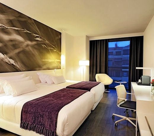 NH Collection Villa de Bilbao