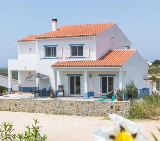 Arrifana Retreat