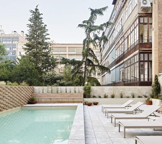 Alexandra Barcelona Hotel, Curio Collection by Hilton