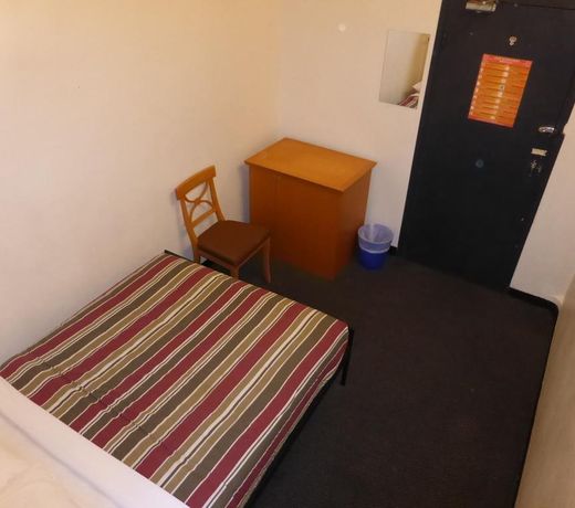 Maze Backpackers - Sydney