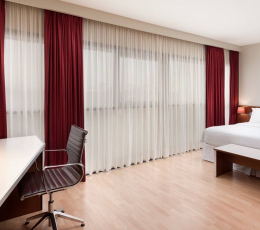Four Points by Sheraton Barcelona Diagonal