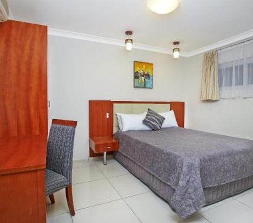 Comfort Inn & Suites Burwood