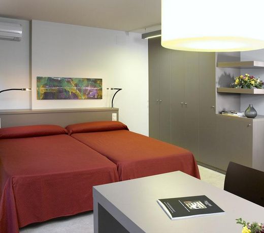 Aparthotel Bcn Montjuic