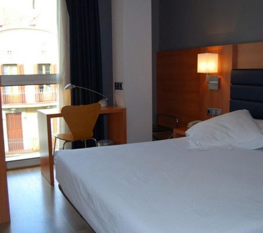 Barcelona Century Hotel