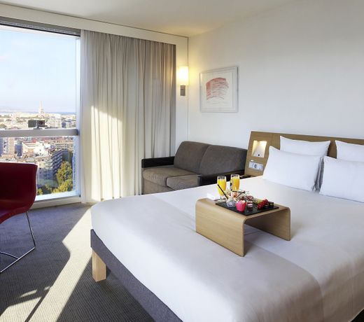Novotel Barcelona City