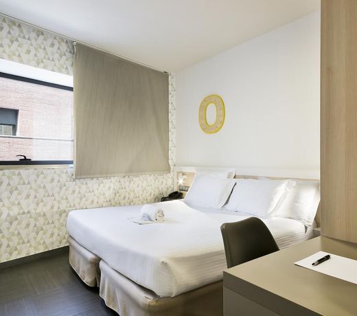 Hotel Acta Laumon