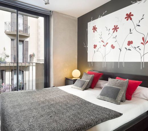 My Space Barcelona Executive Apartments Center