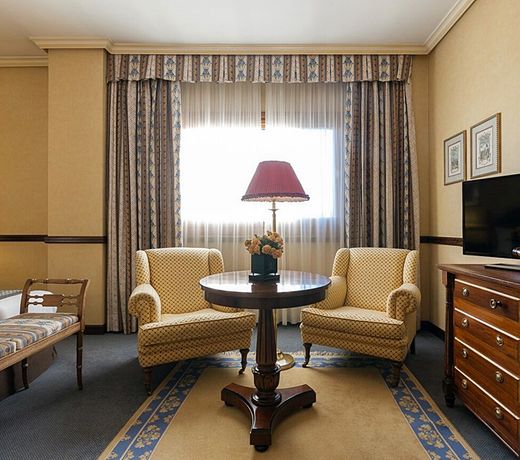 Hotel Exe Reina Isabel