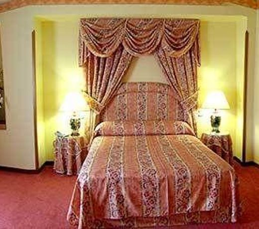 Hotel Sercotel Cuatro Postes