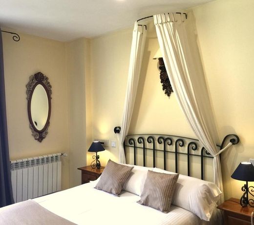 Hotel Arco San Vicente